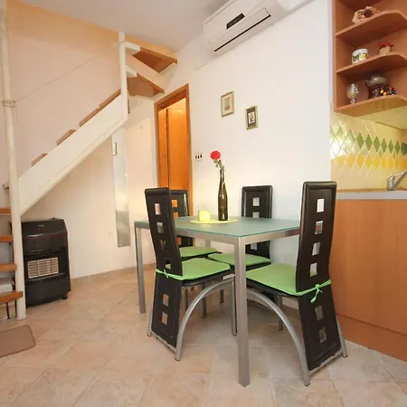 Apartmán By The Sea - 8930 Vis