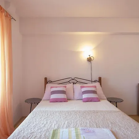 Apartamento By The Sea - 8930 *